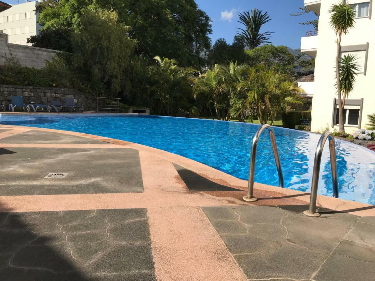 Apartment, With Pool * Funchal (Madeira)