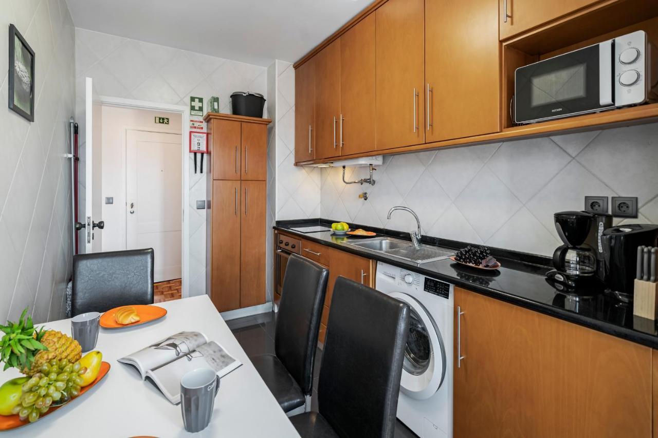 Luxury View Apartment Funchal - Free Parking Apartment