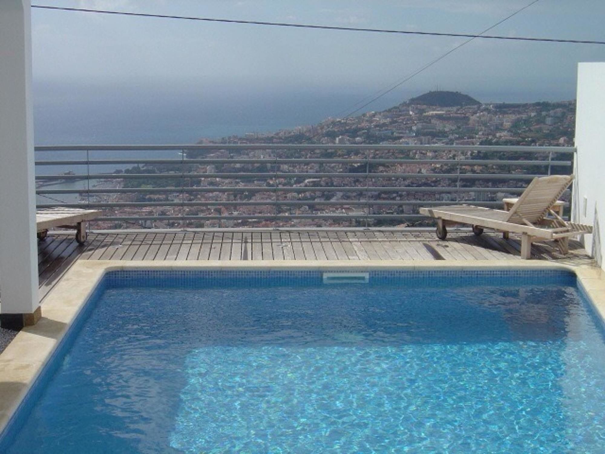 With 3 Bedrooms In With Wonderful Sea View Private Poo Villa *