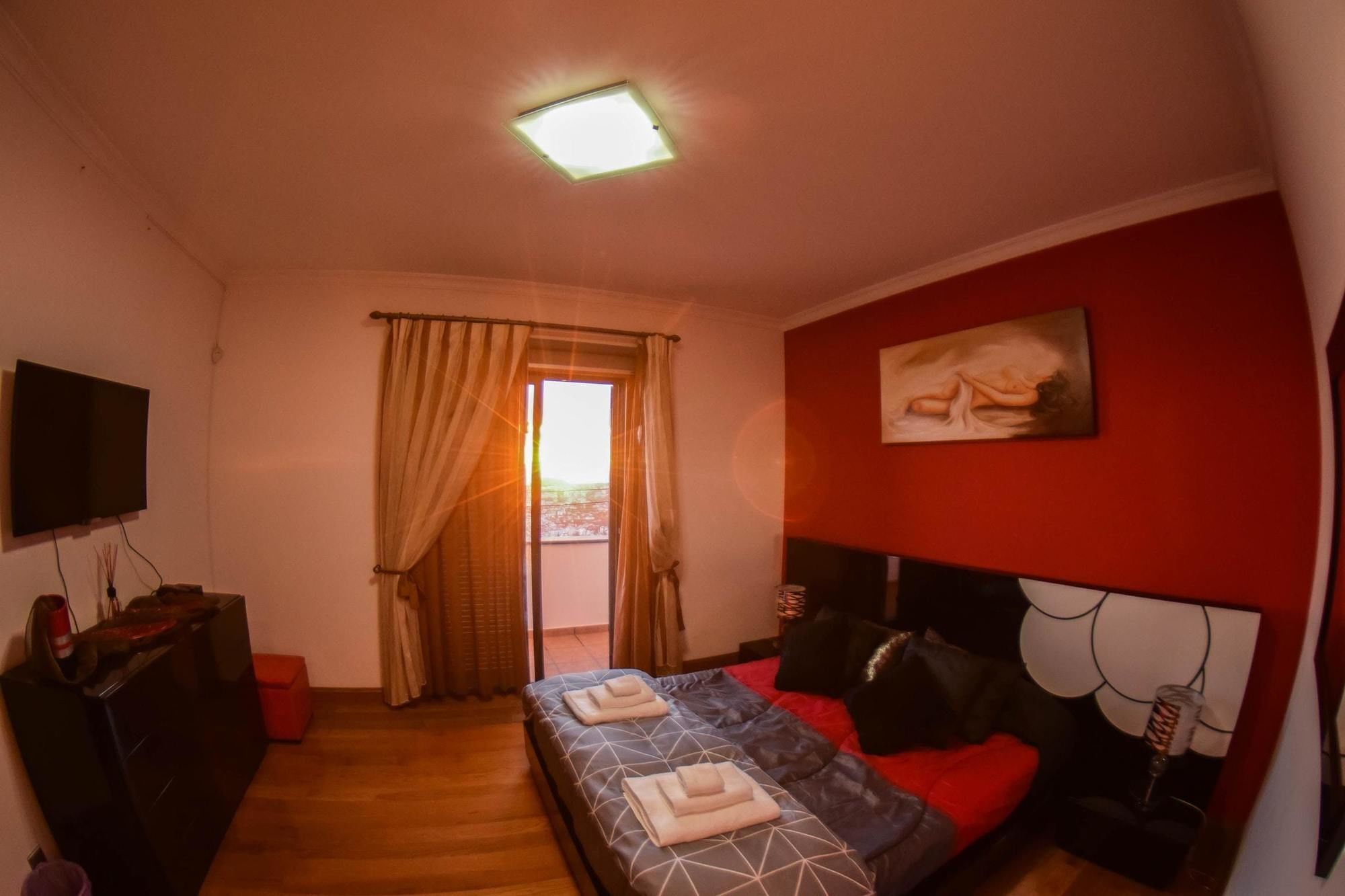 With 3 Bedrooms In With Wonderful Sea View Private Poo Villa Funchal (Madeira)