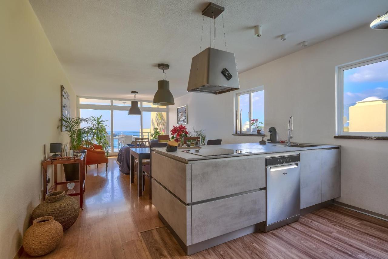 Charming Penthouse In Pestana Funchal (Madeira)