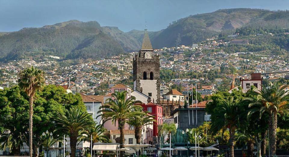 Ocean View/duplex/piscine/tennis Zone Vip Apartment Funchal (Madeira)