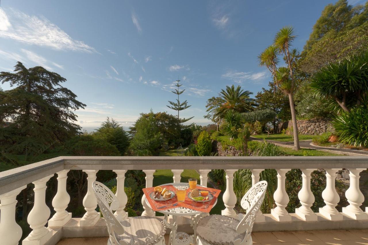 Pool With Botanical Garden Villa Funchal (Madeira)