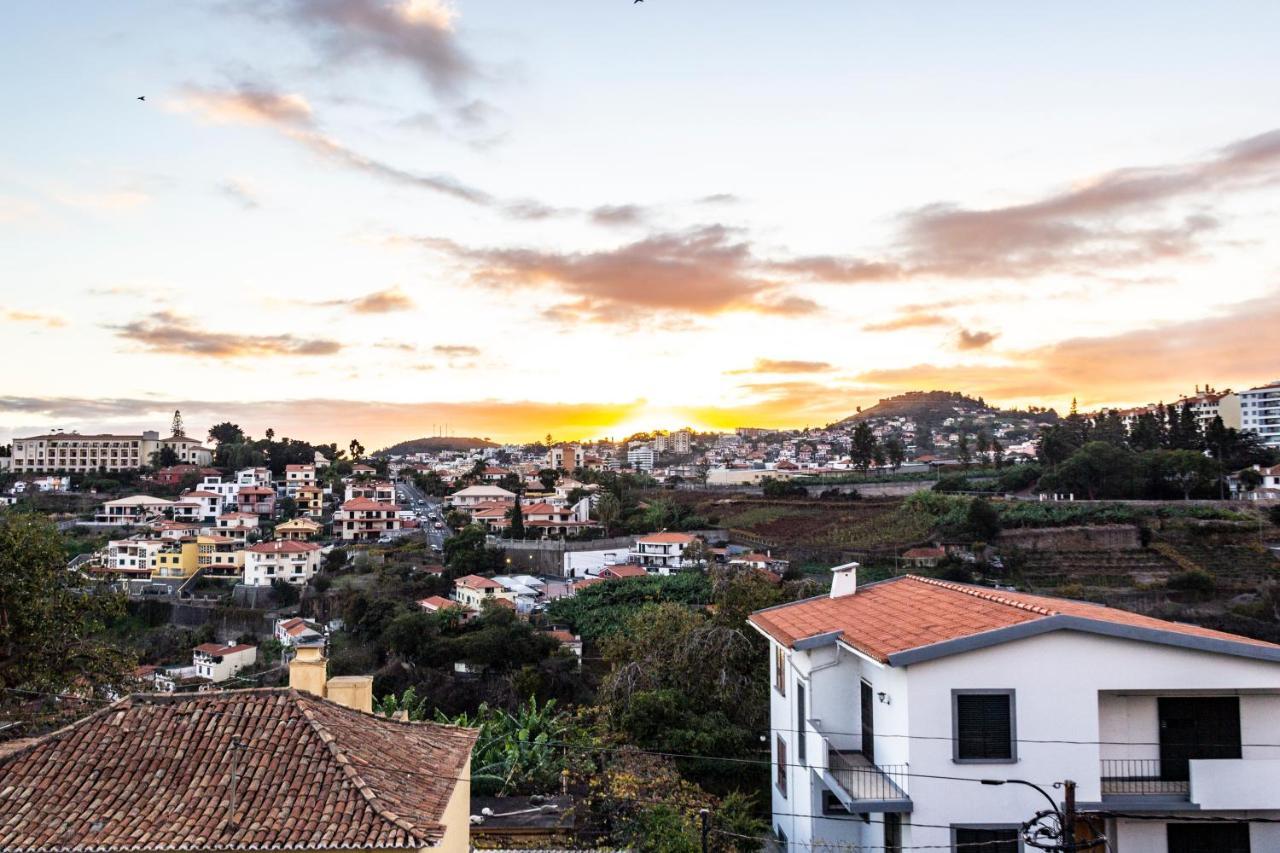 Apartment Patio Da Achada View