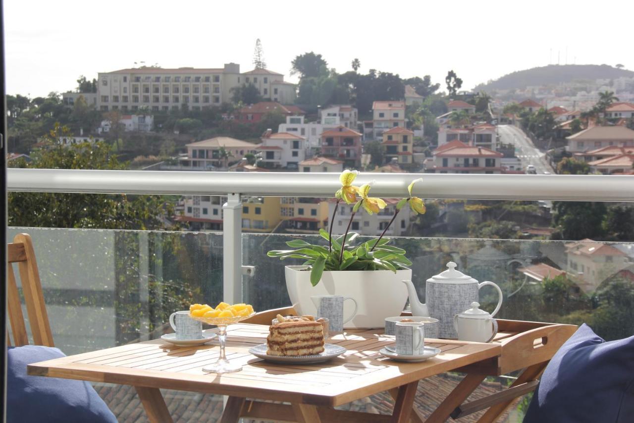 Apartment Patio Da Achada View