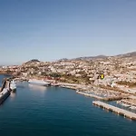 Marina Club Studio