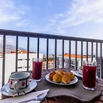 Lulina Two Bedroom By Alma Holiday Rentals