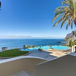 Atlantic Ocean View Apartment