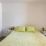 Lovely 1-Bedroom Apartment With Parking Ocean View
