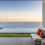 Islander - Funchal Seaside Villas