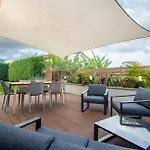 The Jolie - A Retreat In The City