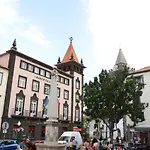 Edificio Charles 103