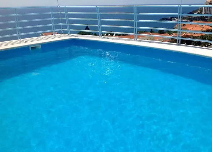 Charming Lido Flat I