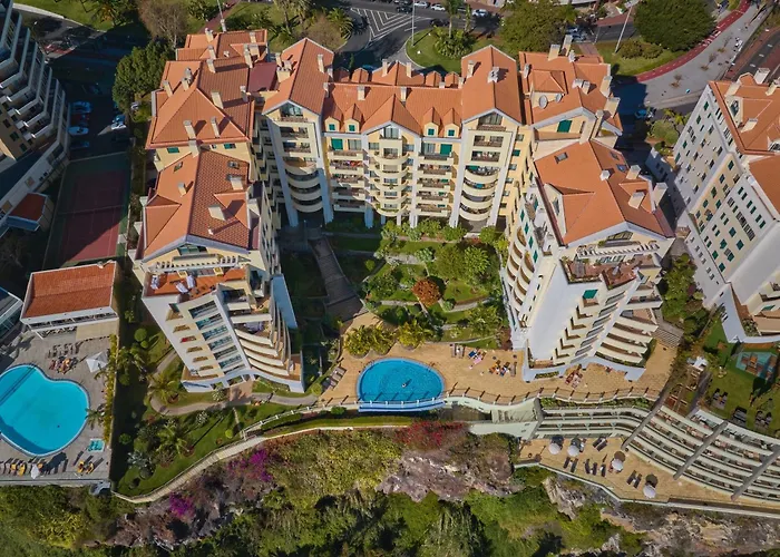 Oceanside Terrace Apartment By Holiday Rental Madeira