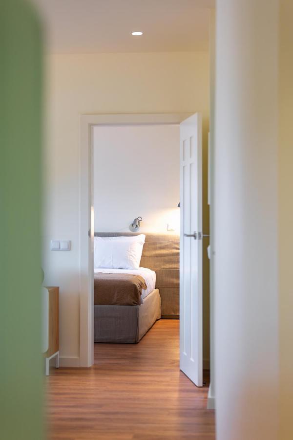 Three House Hotel