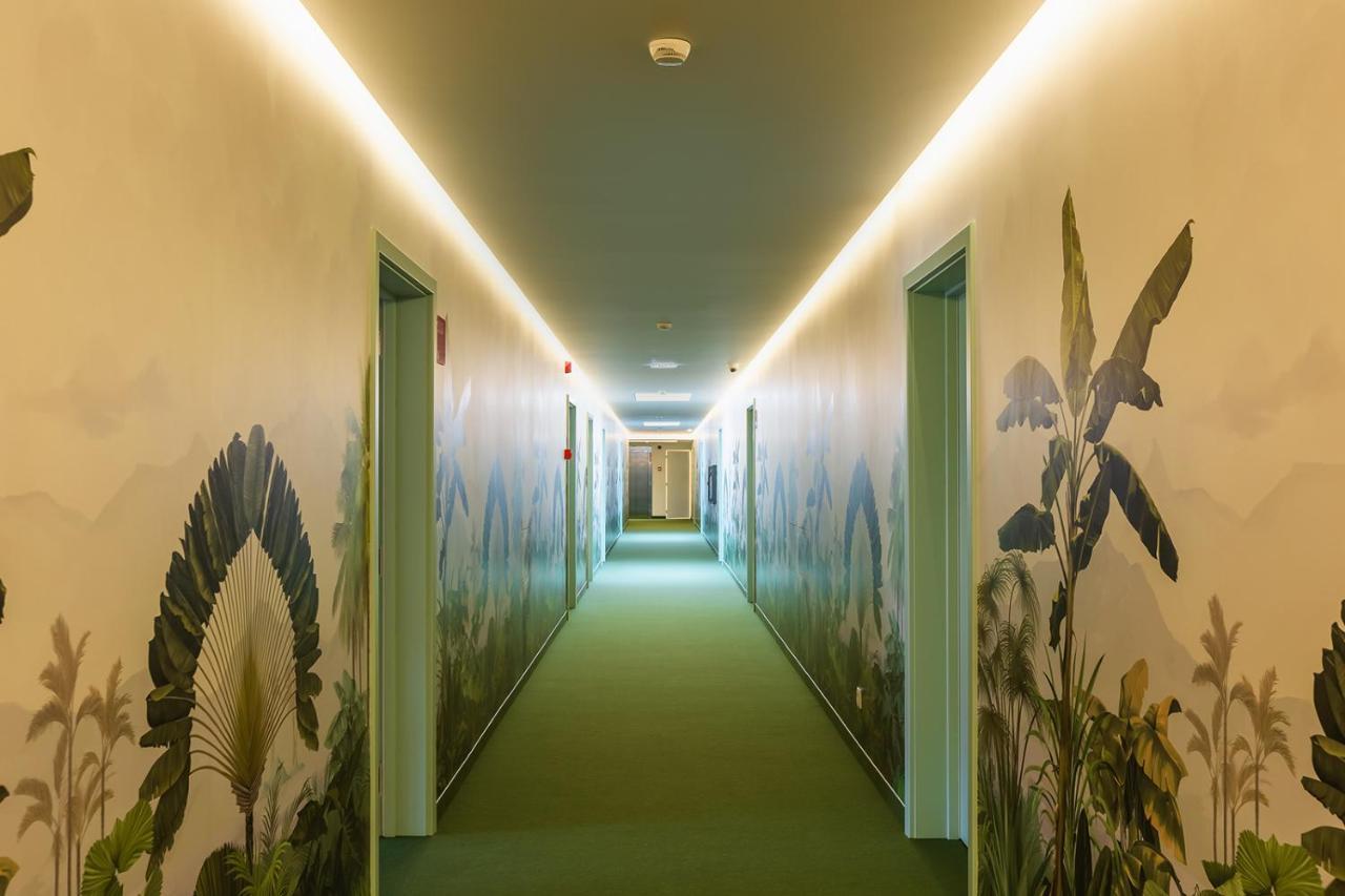 Three House Hotel 4*