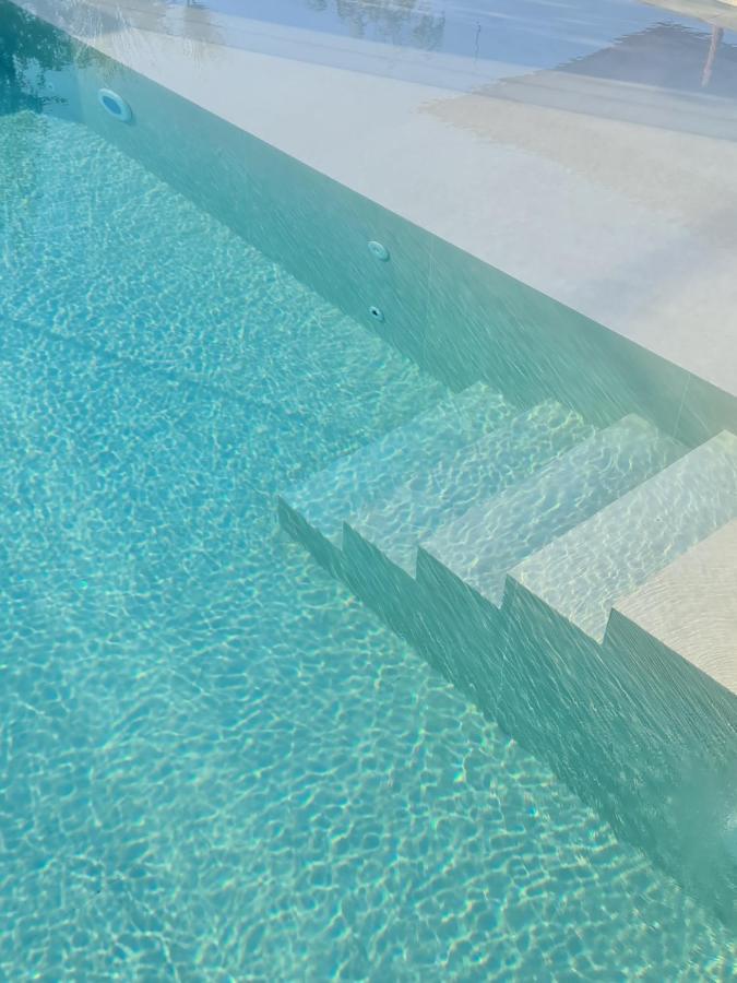 Hotel Three House 4*