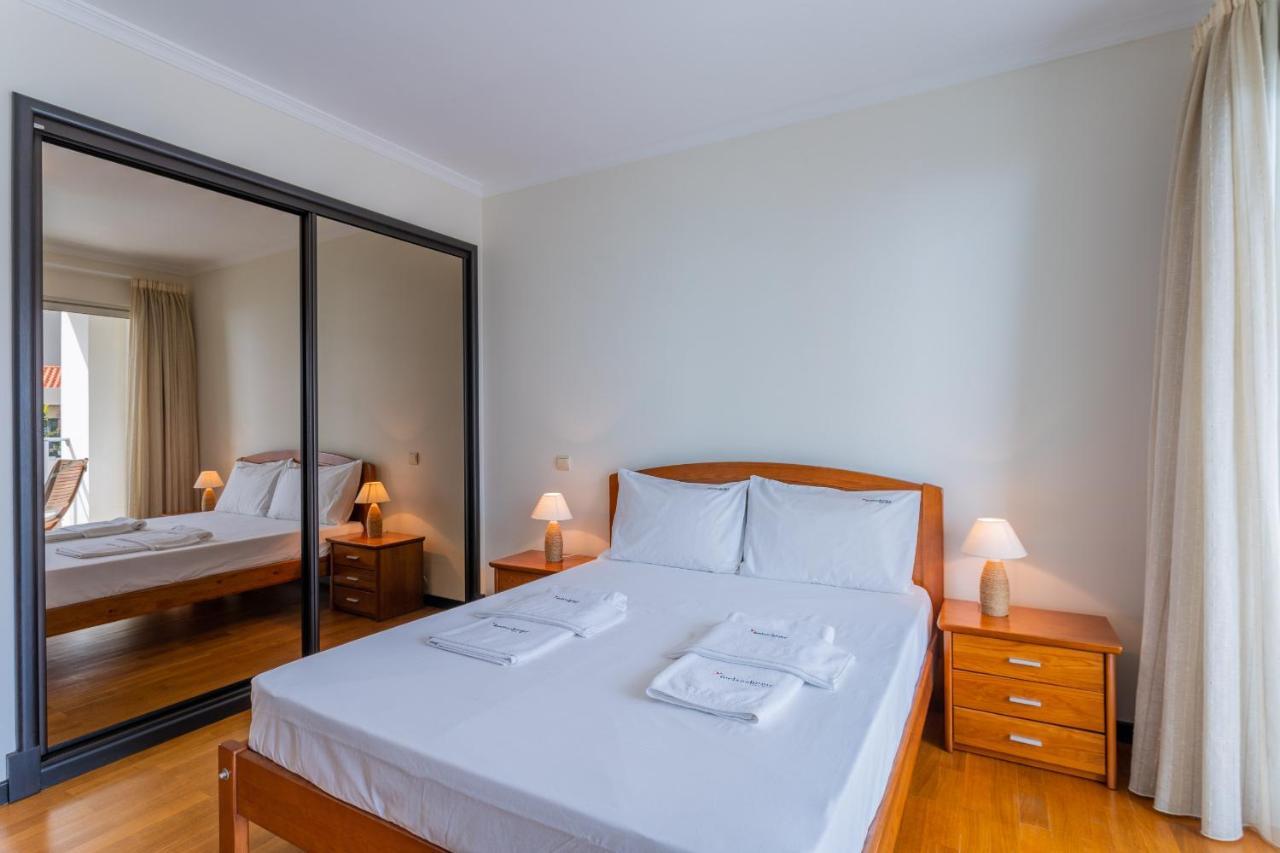 Flh Balcony With Sea View * Funchal (Madeira)