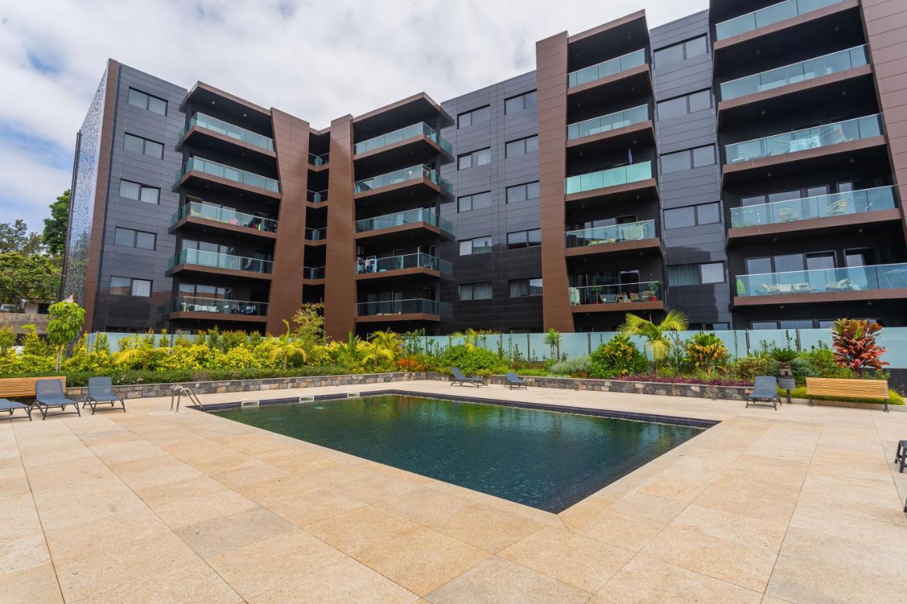 Flh Balcony Flat With Pool * Funchal (Madeira)