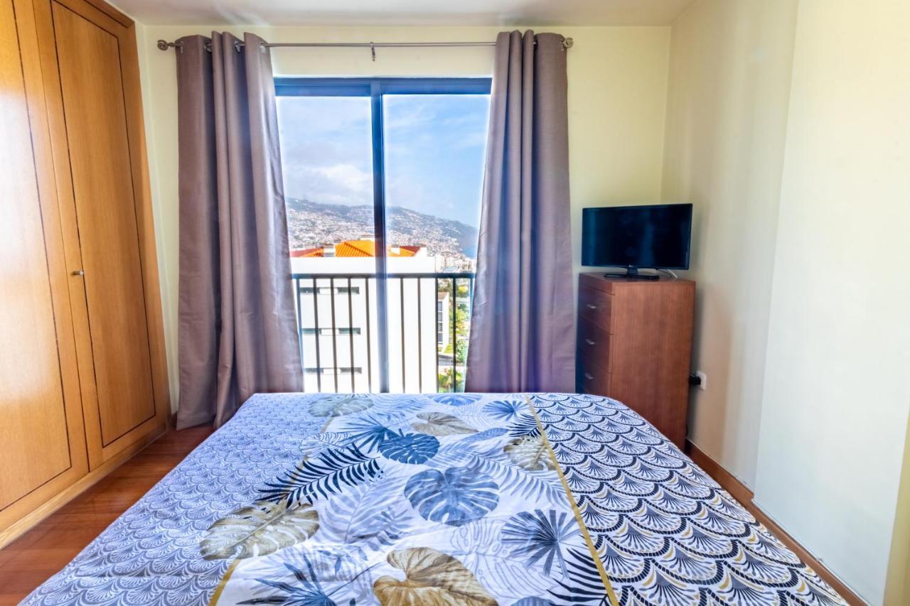 Lulina Two Bedroom By Alma Funchal (Madeira)