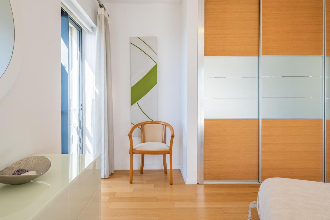 Modern Next To Forum Shopping, Near The Sea, Free Parking And Wifi