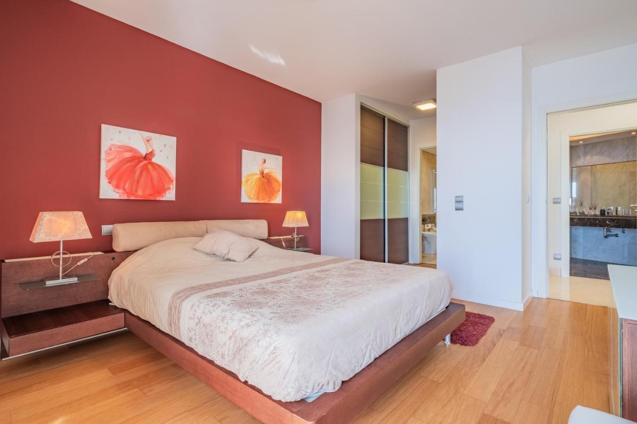 Apartment Modern Next To Forum Shopping, Near The Sea, Free Parking And Wifi