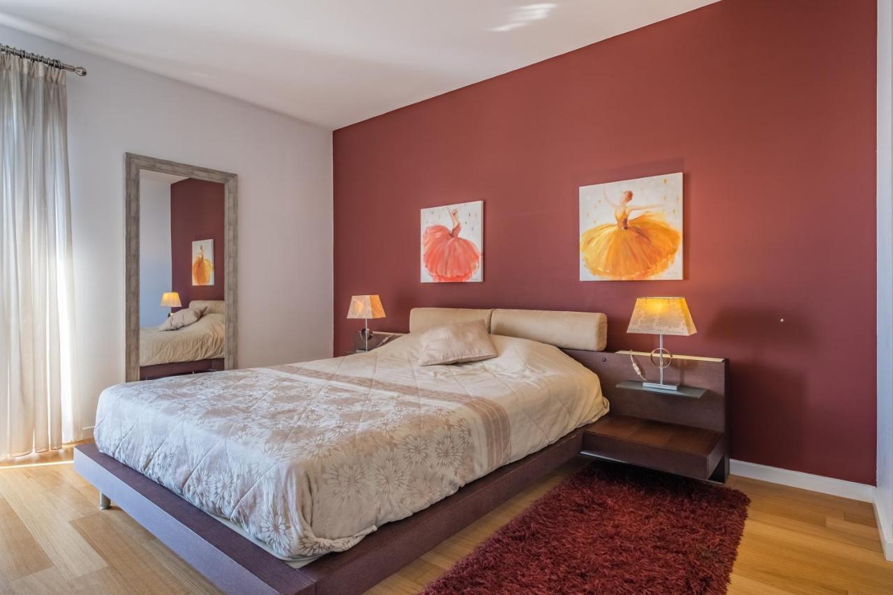 Apartment Modern Next To Forum Shopping, Near The Sea, Free Parking And Wifi