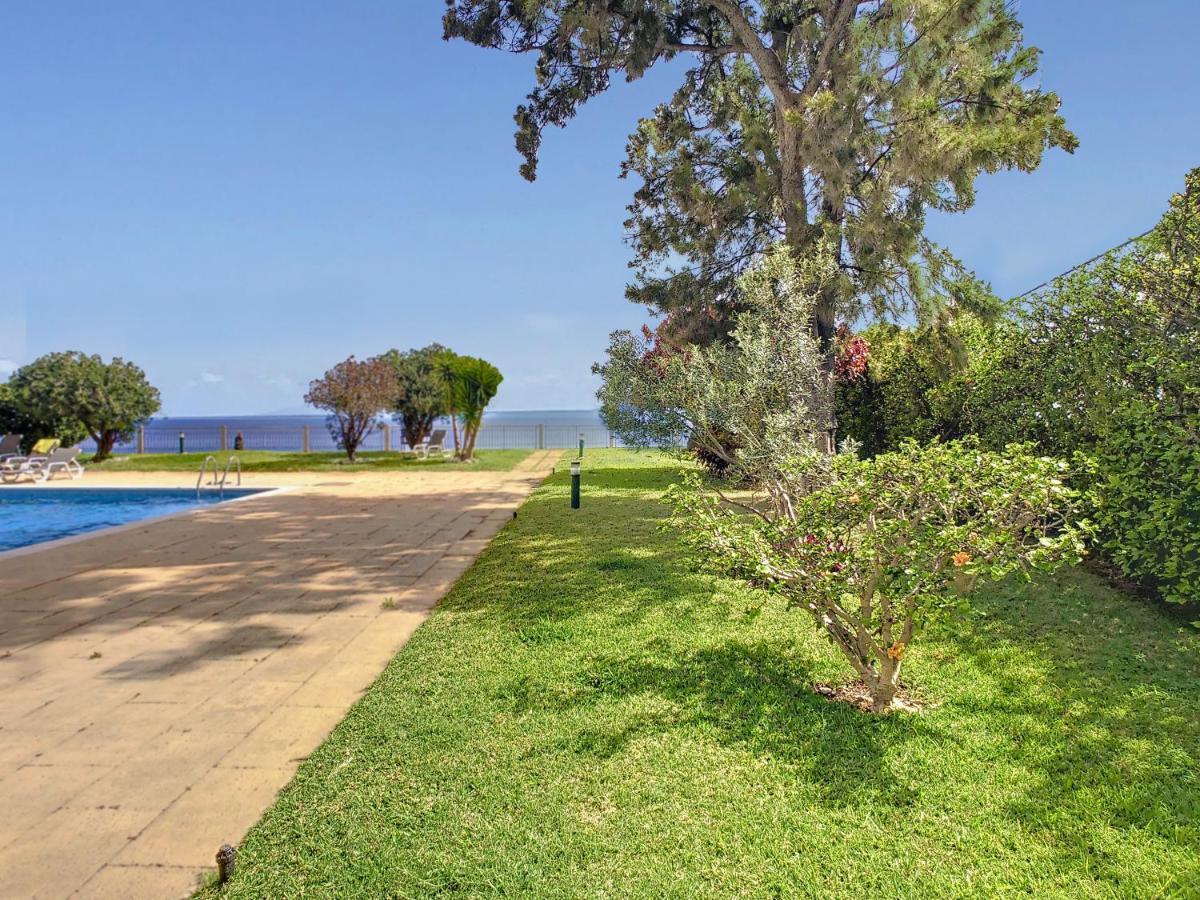 Apartment Private Sunset Terrace & Ocean Cliff Pool Garden At Designer Apt By Lovelystay