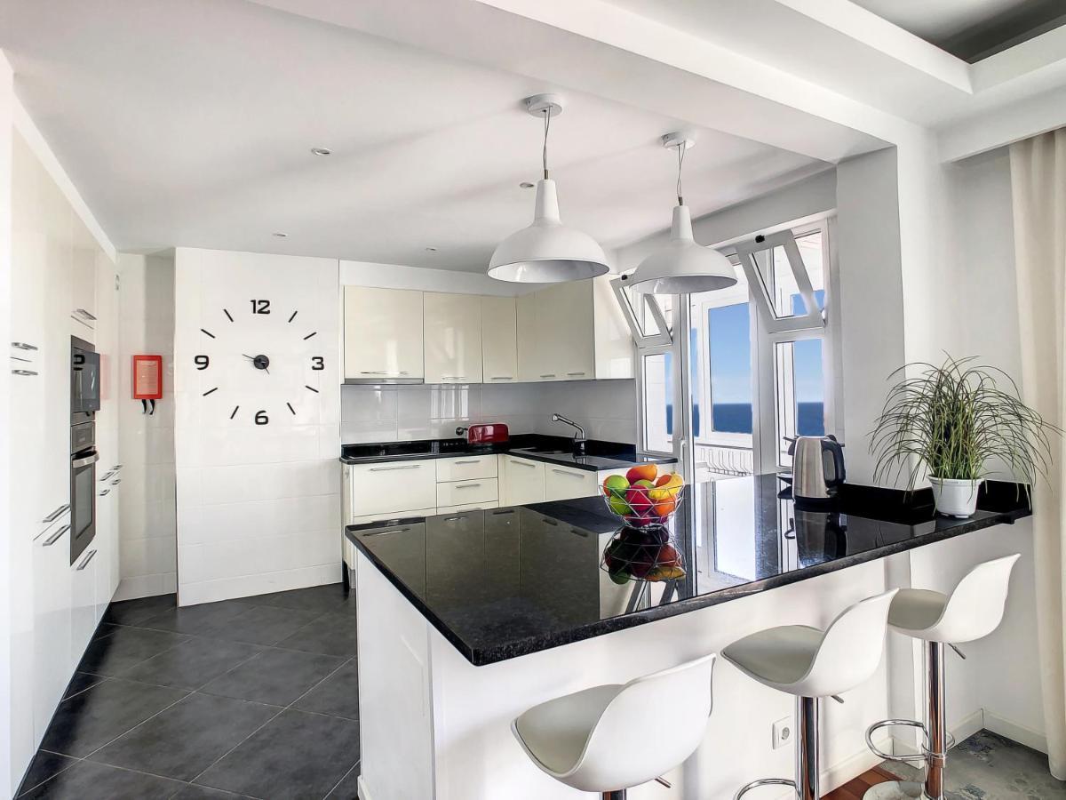 Apartment Private Sunset Terrace & Ocean Cliff Pool Garden At Designer Apt By Lovelystay *
