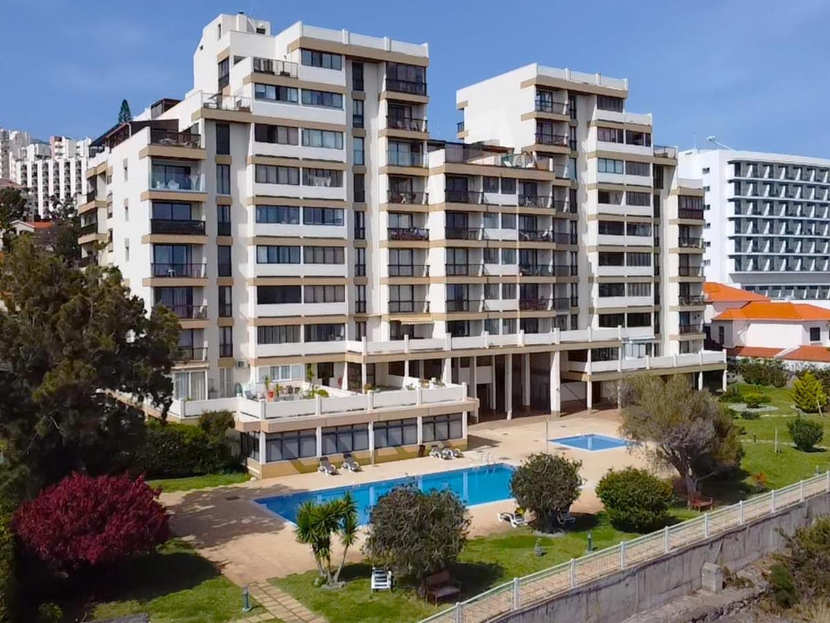 Apartment Private Sunset Terrace & Ocean Cliff Pool Garden At Designer Apt By Lovelystay *