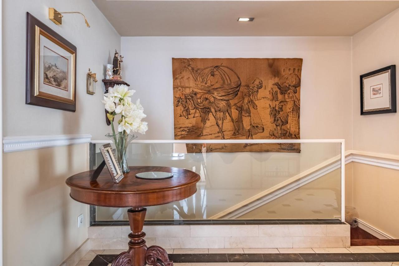 Biệt thự Casa Da Ilha - By Wehost Funchal (Madeira)