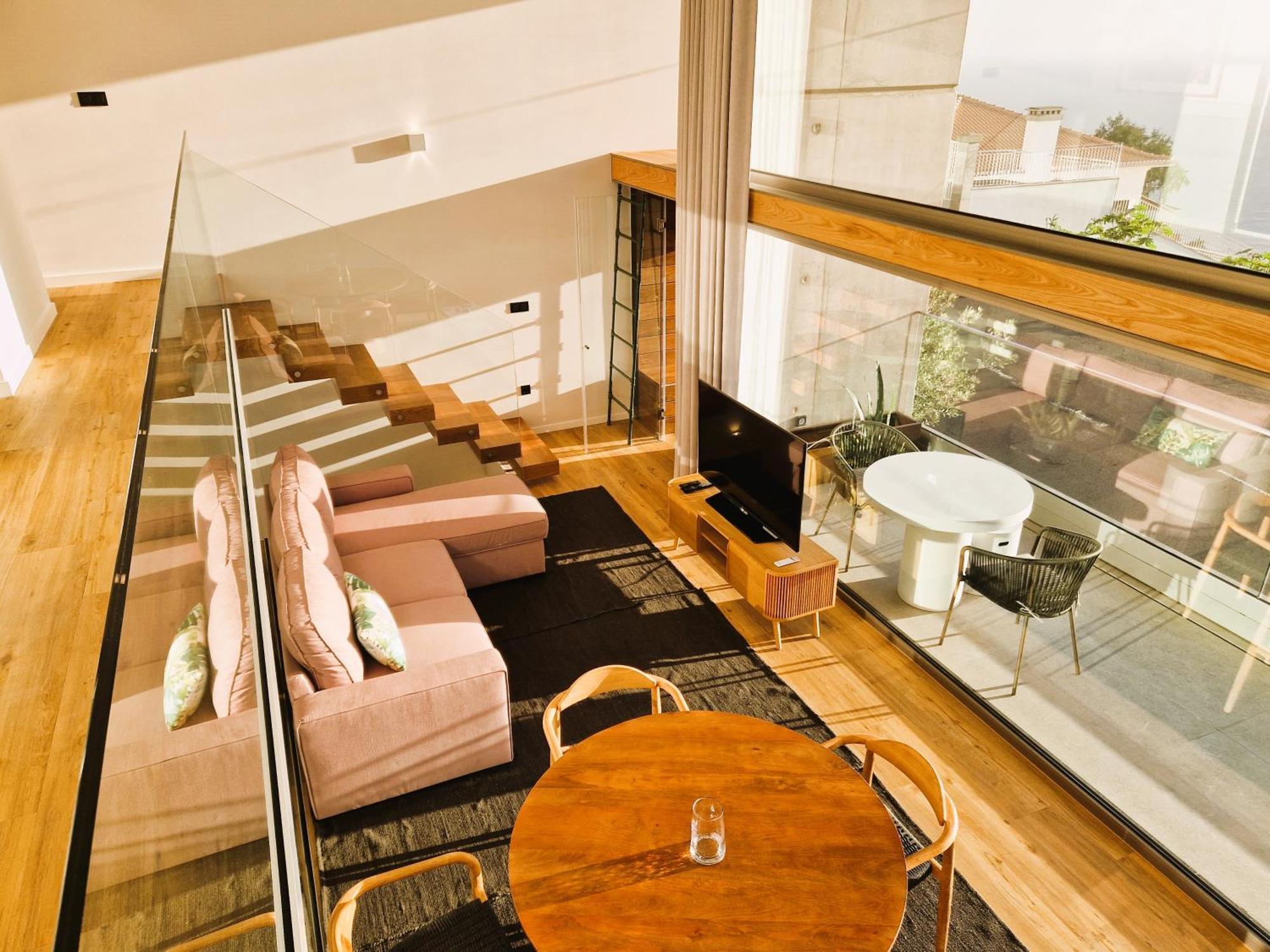 Shell Living - Infinity Loft Funchal (Madeira)