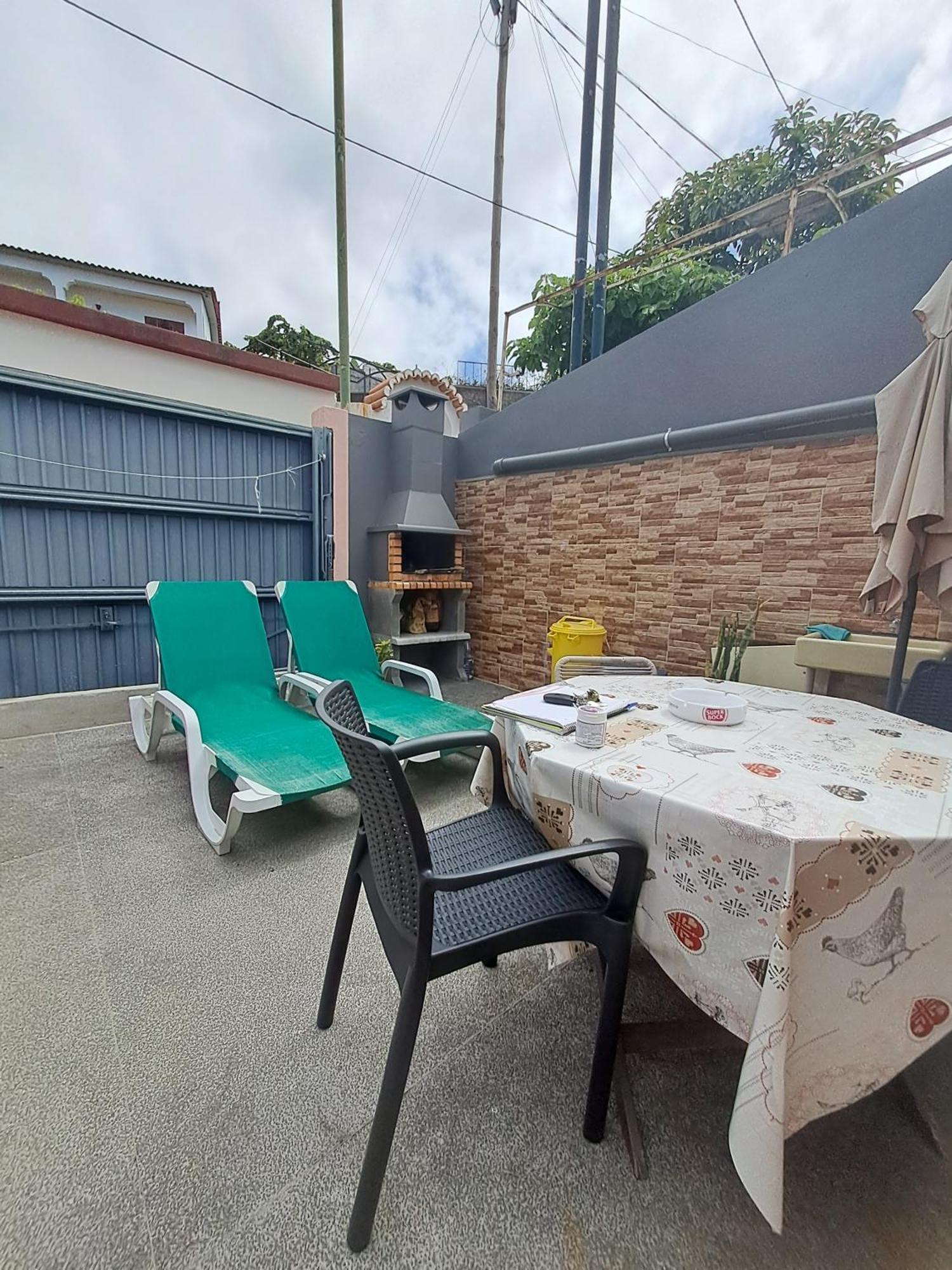 Happy House Madeira Vakantiehuis Funchal (Madeira)