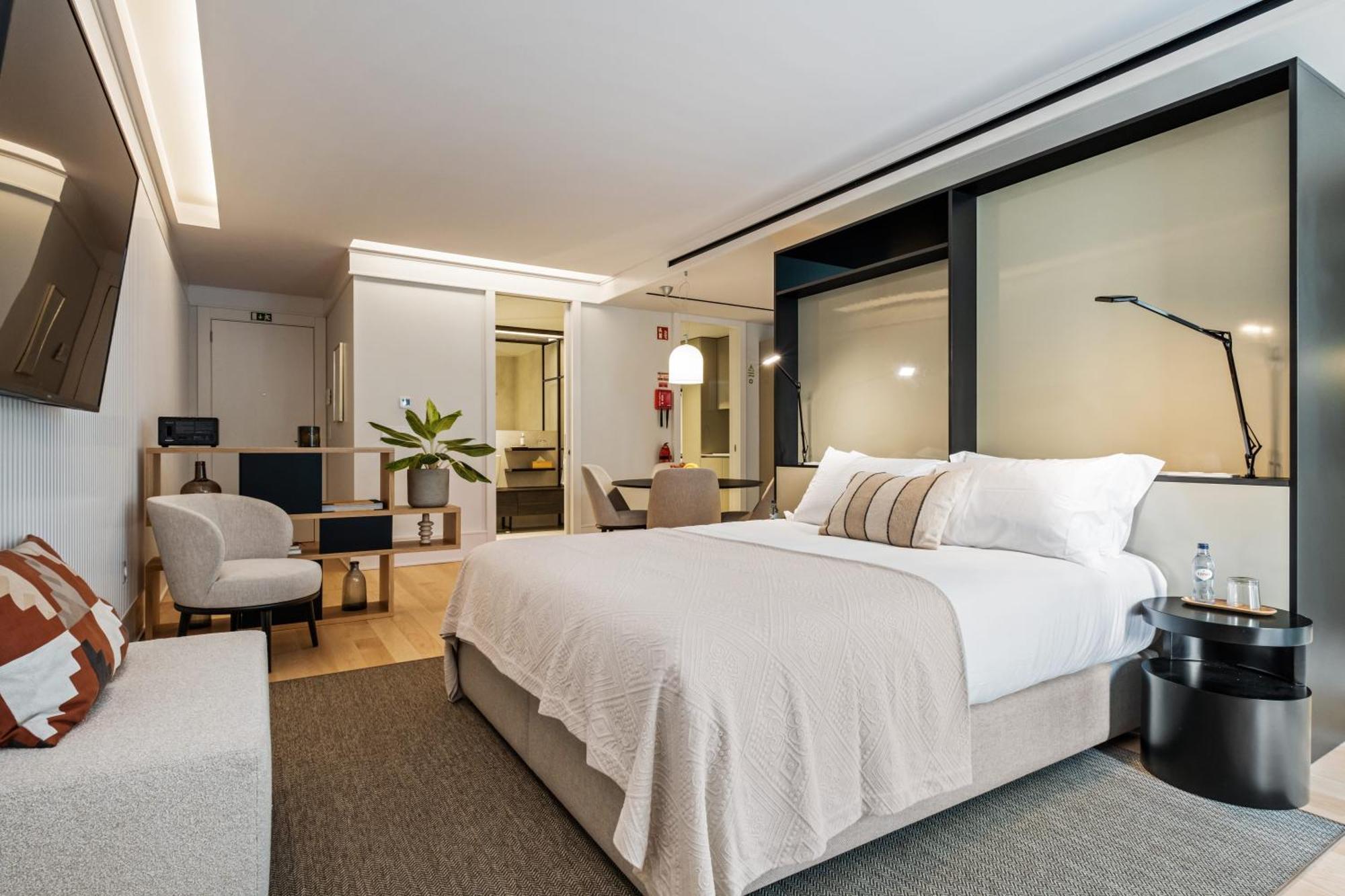 Modern Studio @ Savoy Insular Appartement