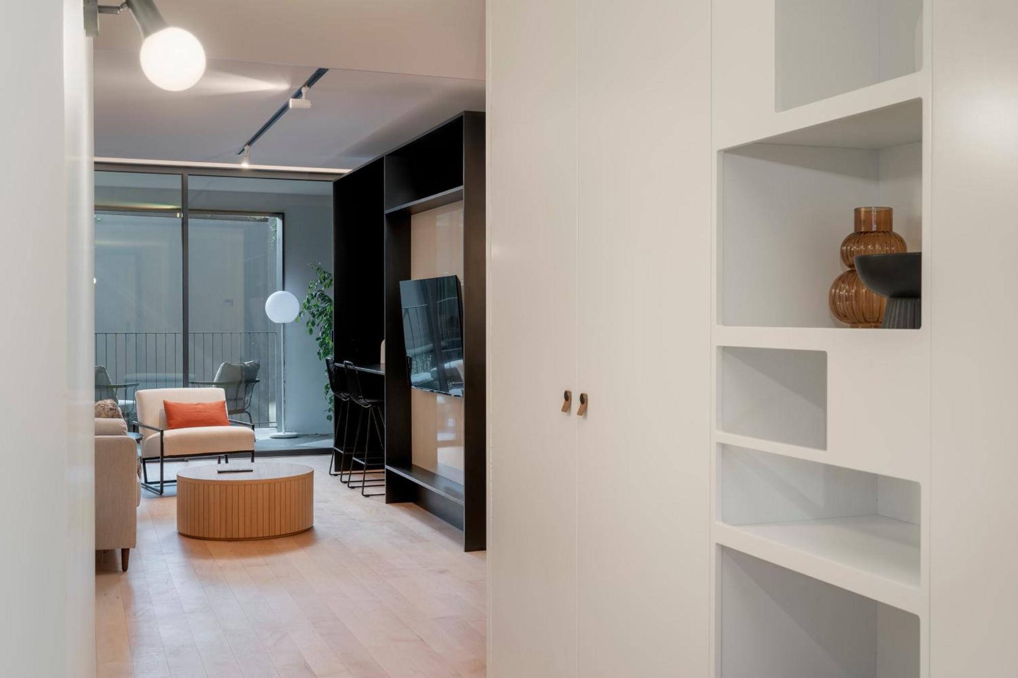 Savoy Insular Ii By An Island Apartment *