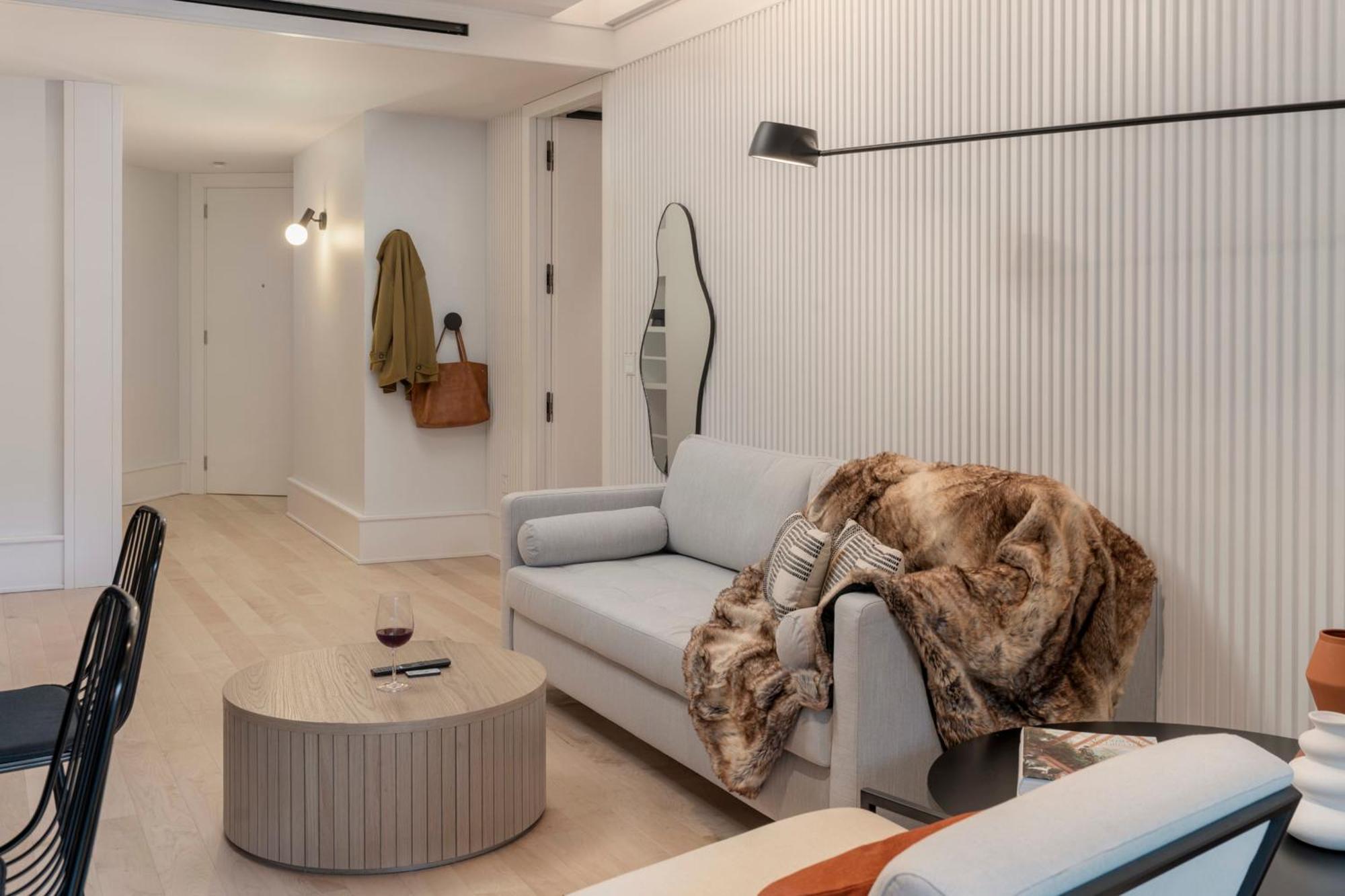 Savoy Insular Ii By An Island Apartment *