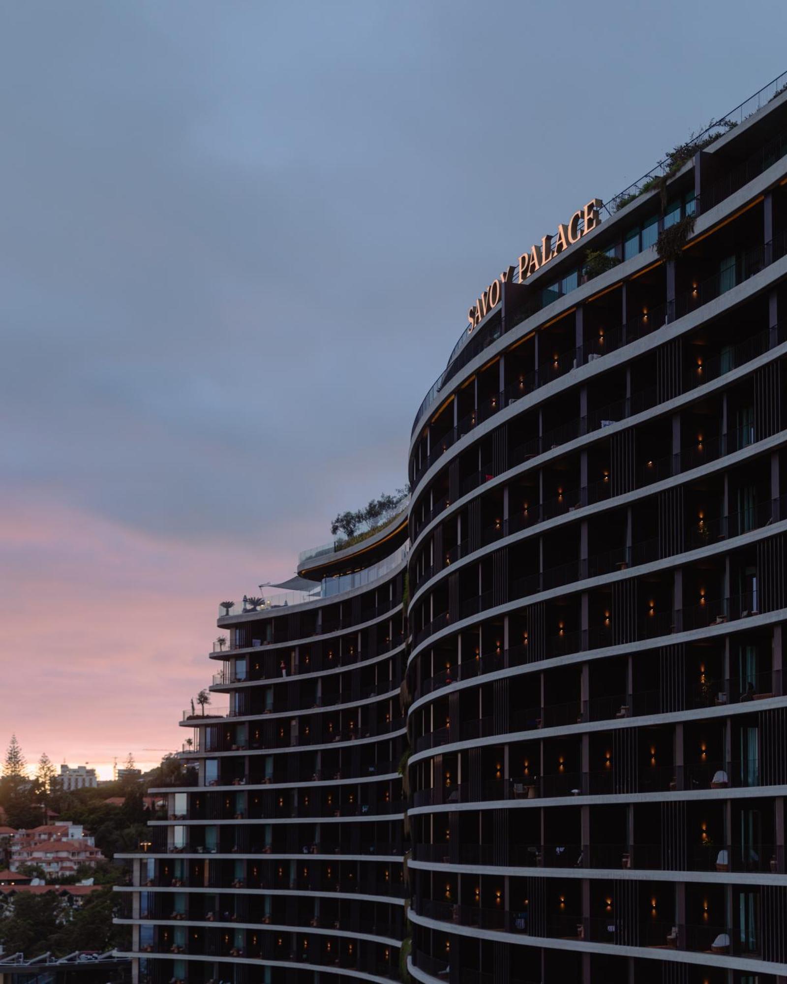 Khách sạn Savoy Palace - The Leading Of The World - Savoy Signature 5*
