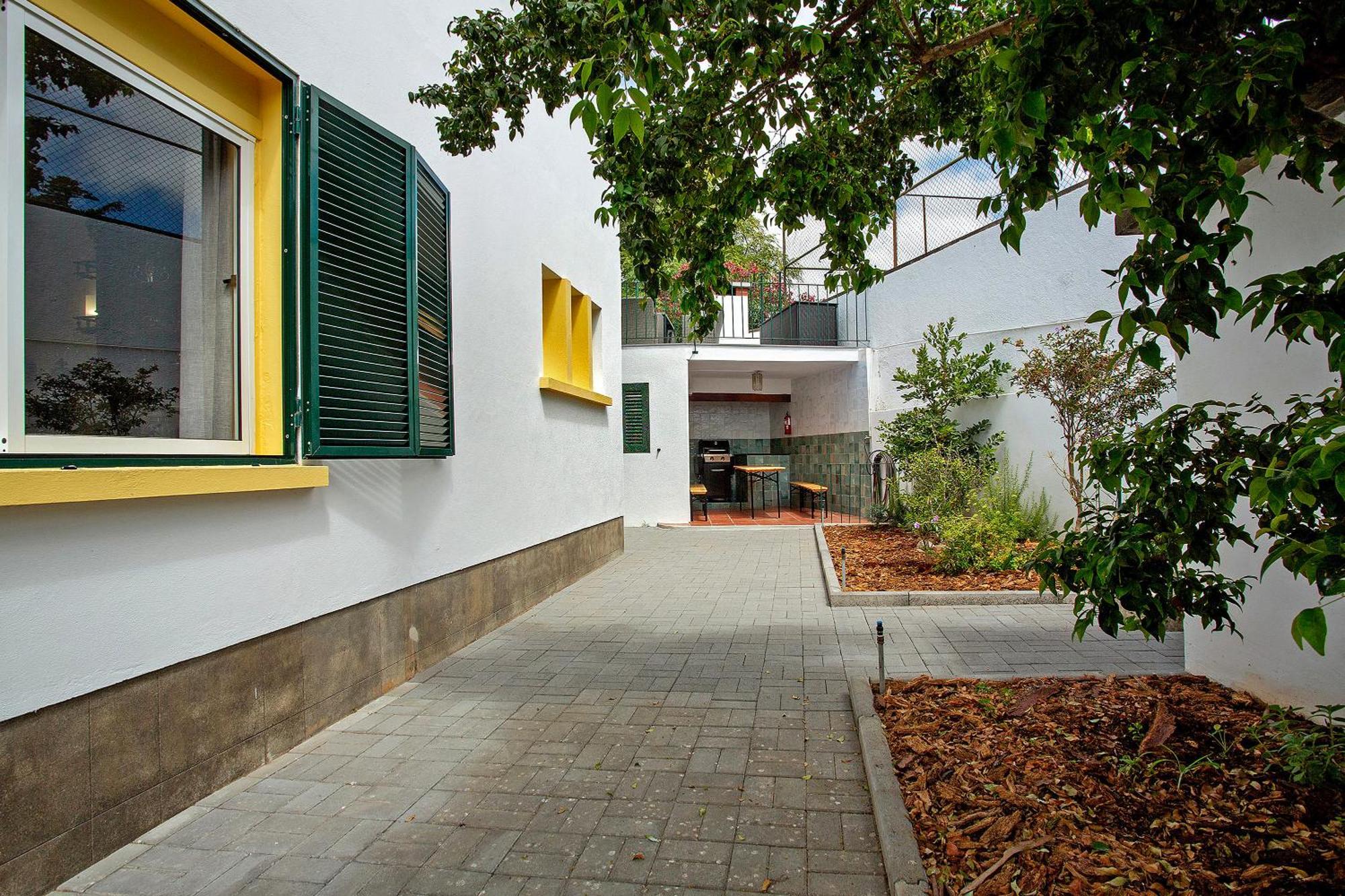 Casa Caminho Do Palheiro - *