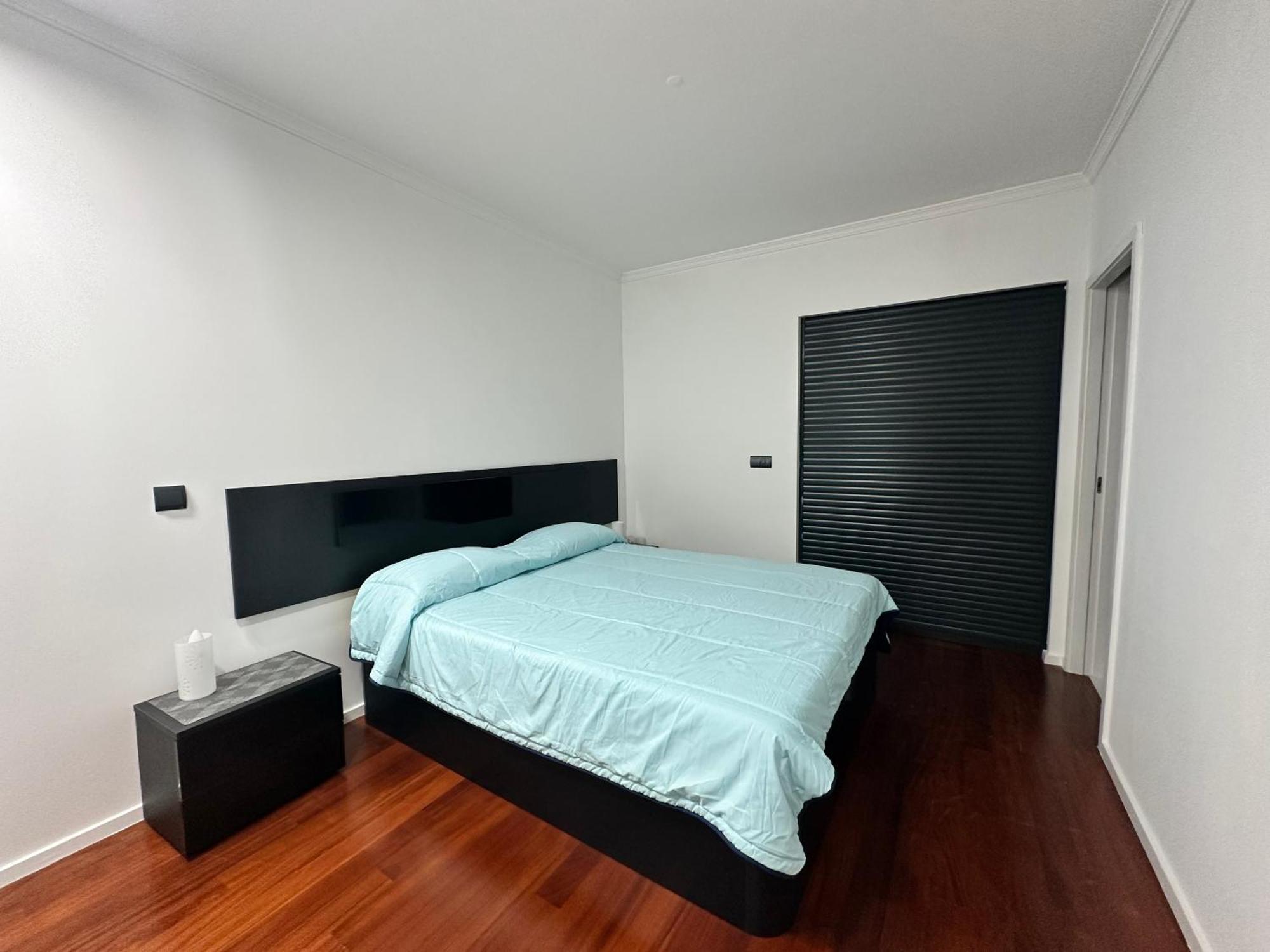 For Rent In Apartment *