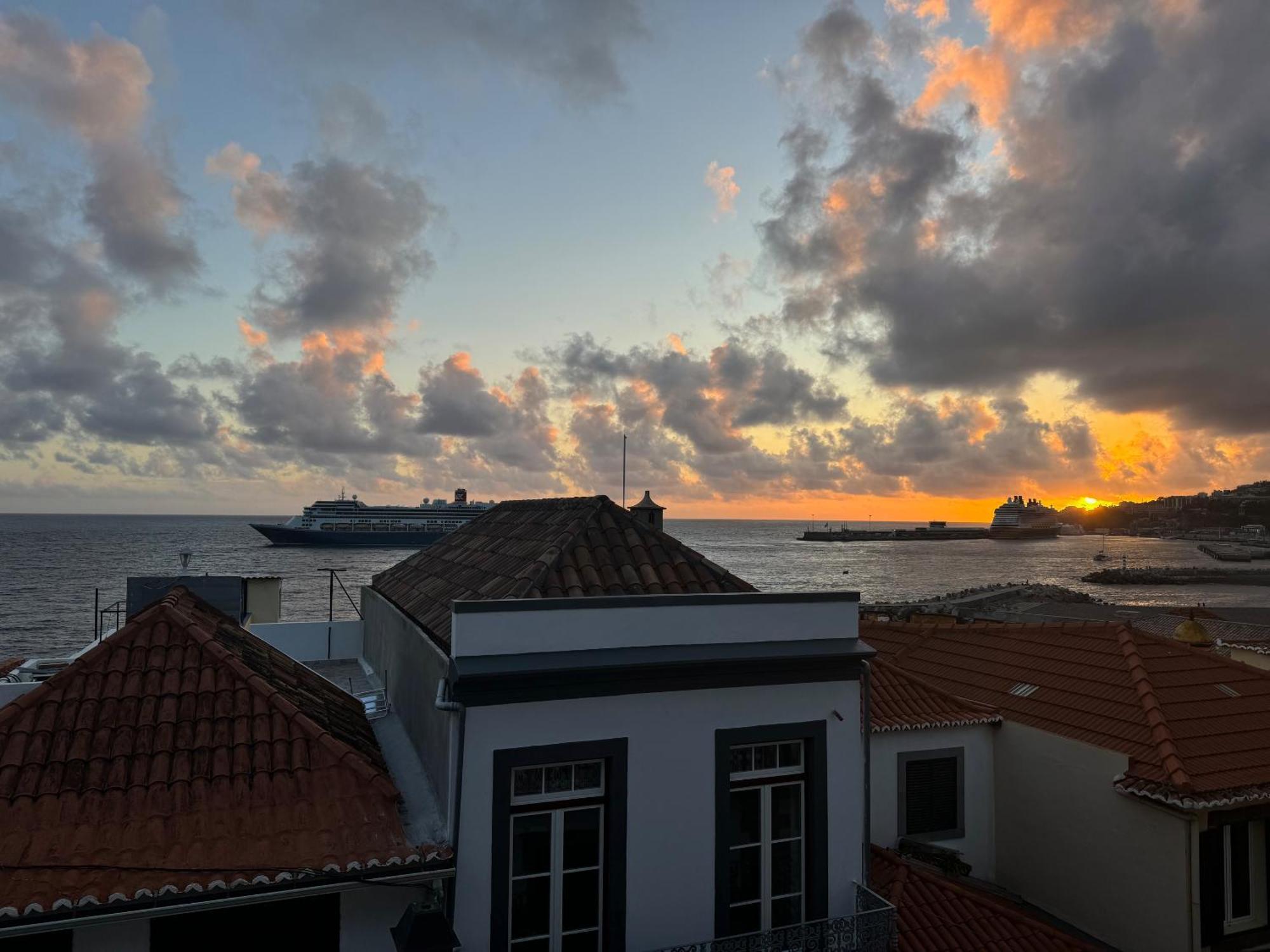 Vitorina Corte 2*