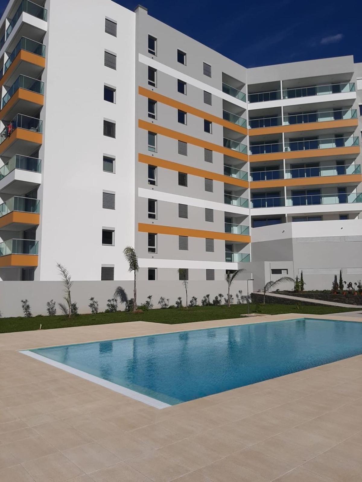 Căn hộ Pool View *