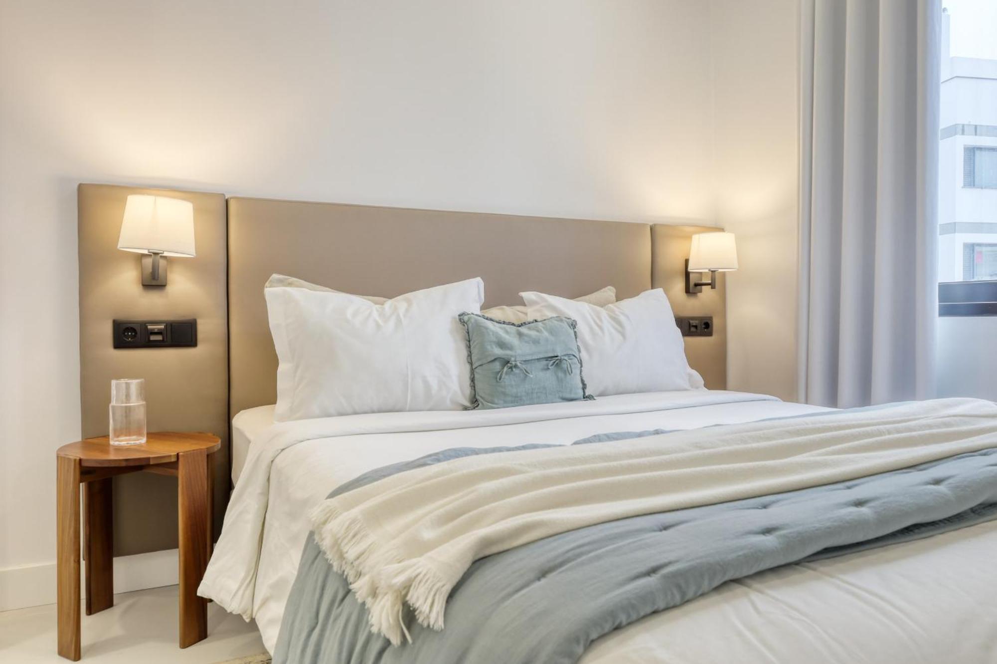 Beco Santa Emilia 2g, A In Madeira Apartment *