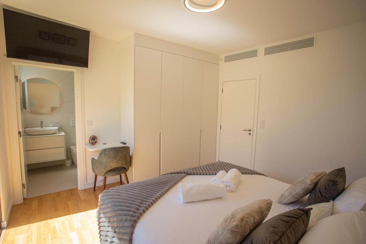 Dori's Modern Retreat By Tmlc Funchal (Madeira)