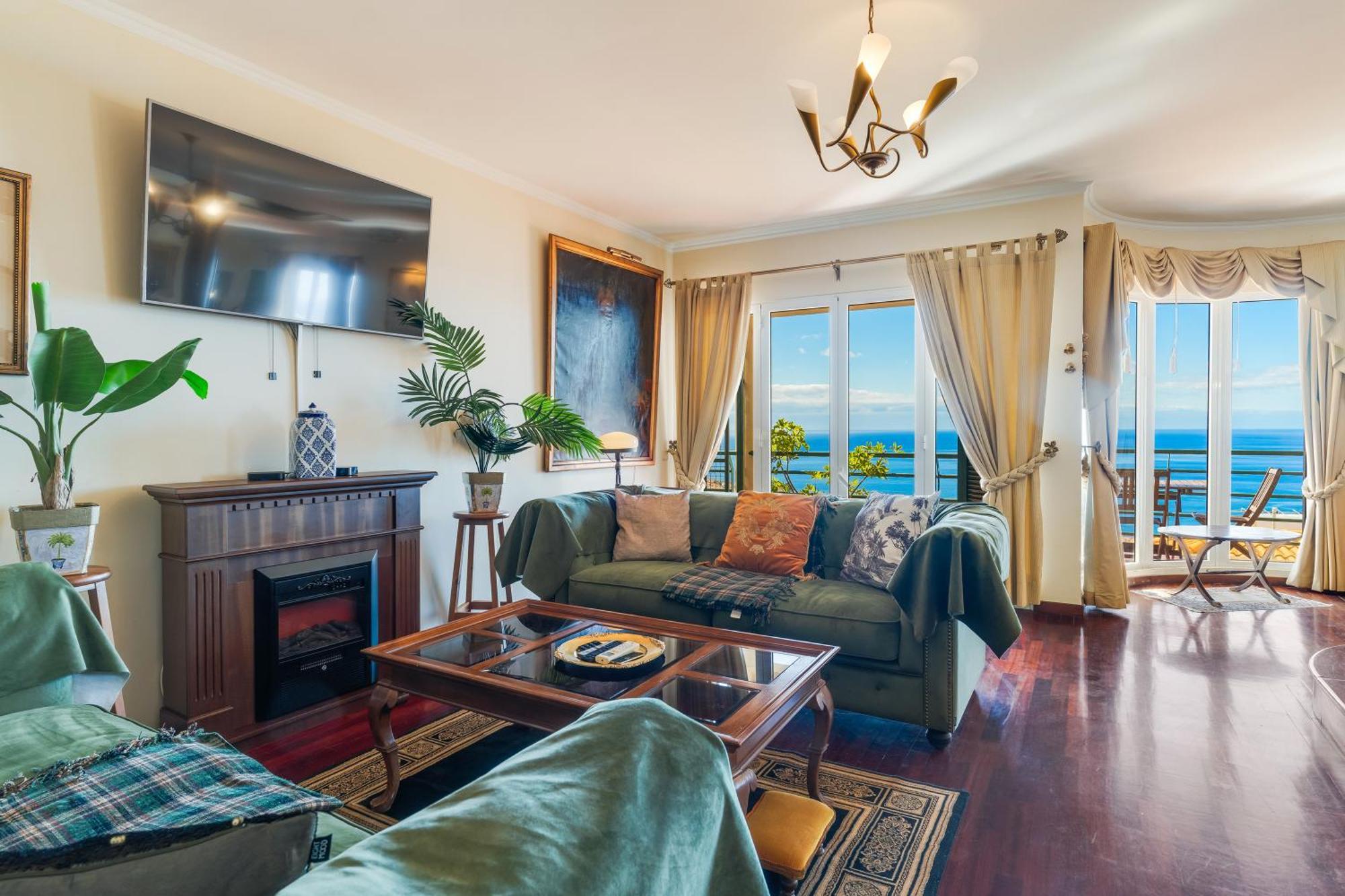 Ferienhaus Bom Sucesso With Jacuzzi By Madeira