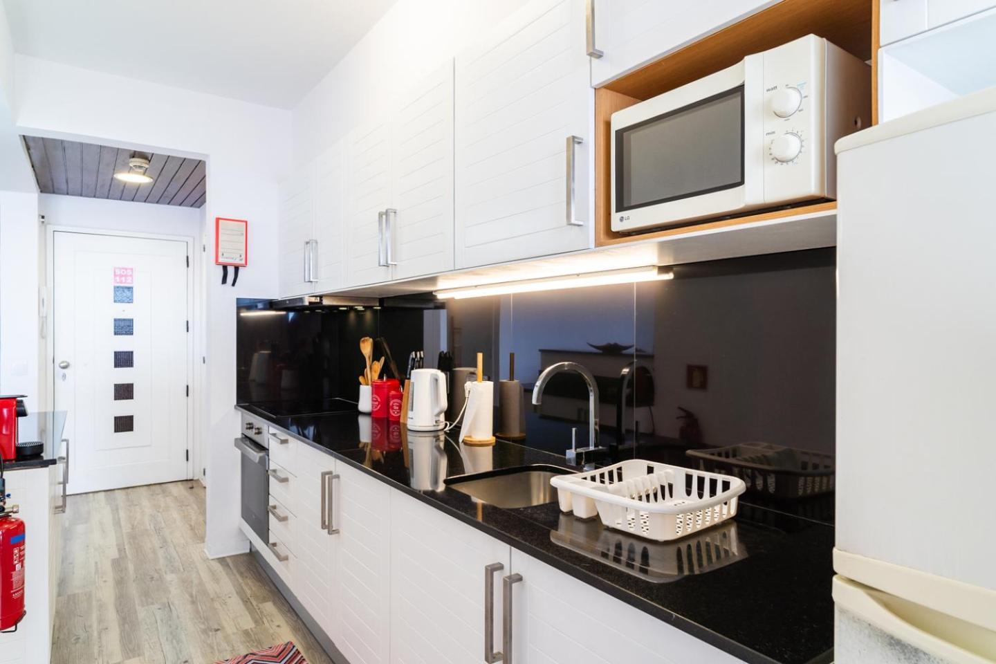 Apartment Sunny Getaway In Funchal Funchal (Madeira)