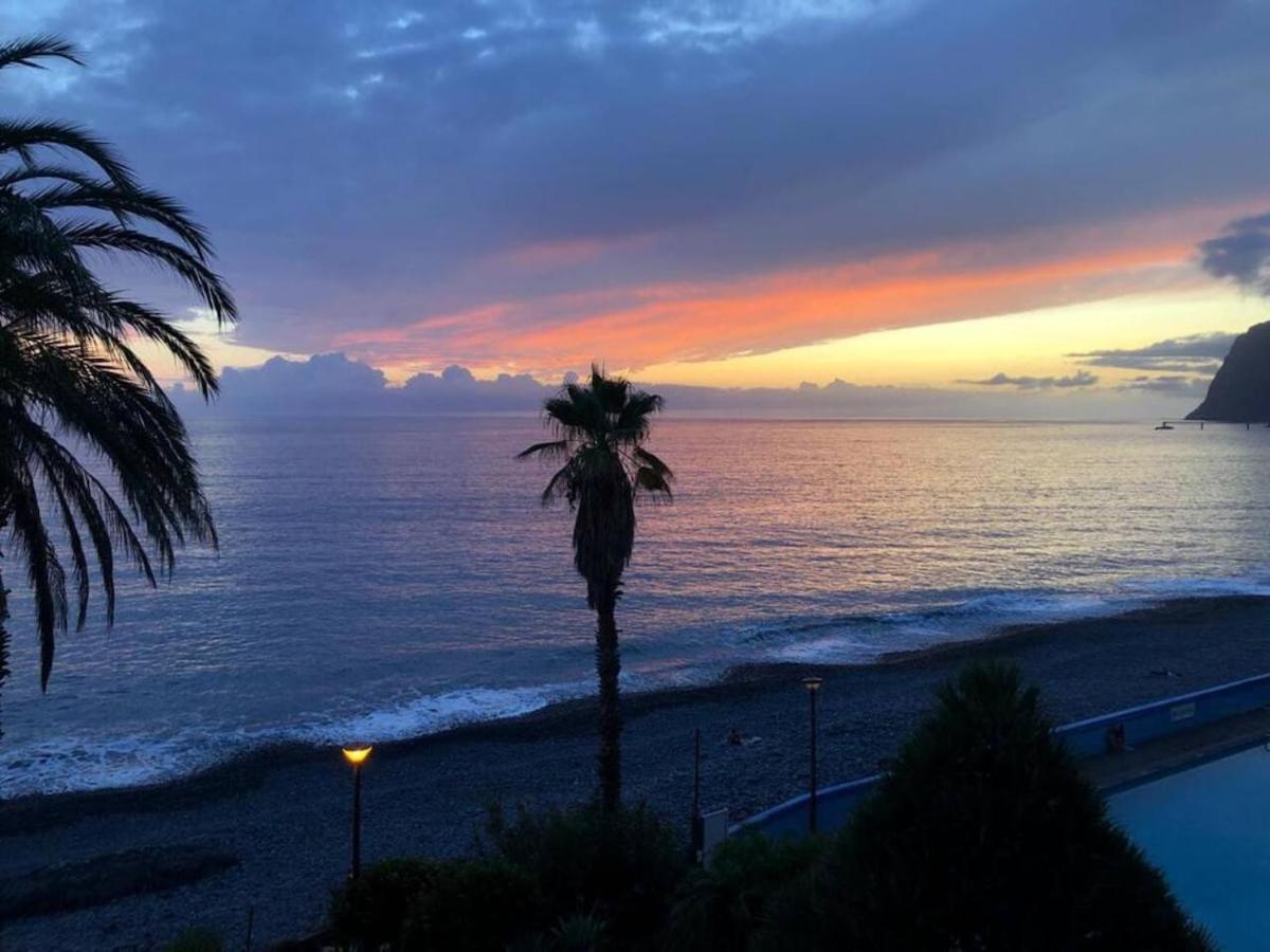 Peaceful Beachside Penthouse - 3 Bed 608 *