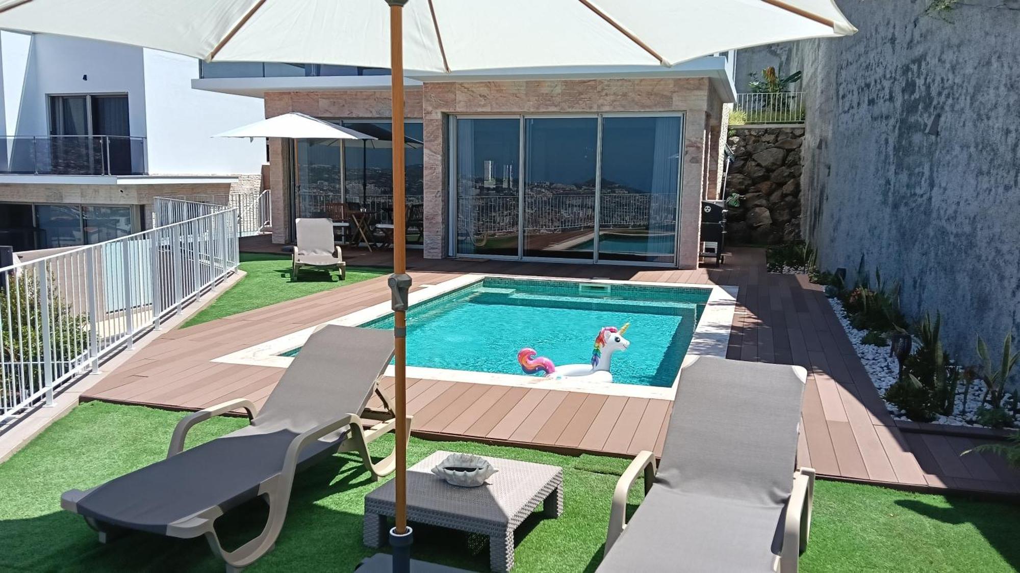 Amazing View - Lux & Pool Villa *