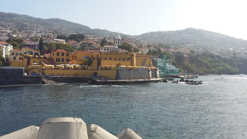 Bright Studio Funchal (Madeira)