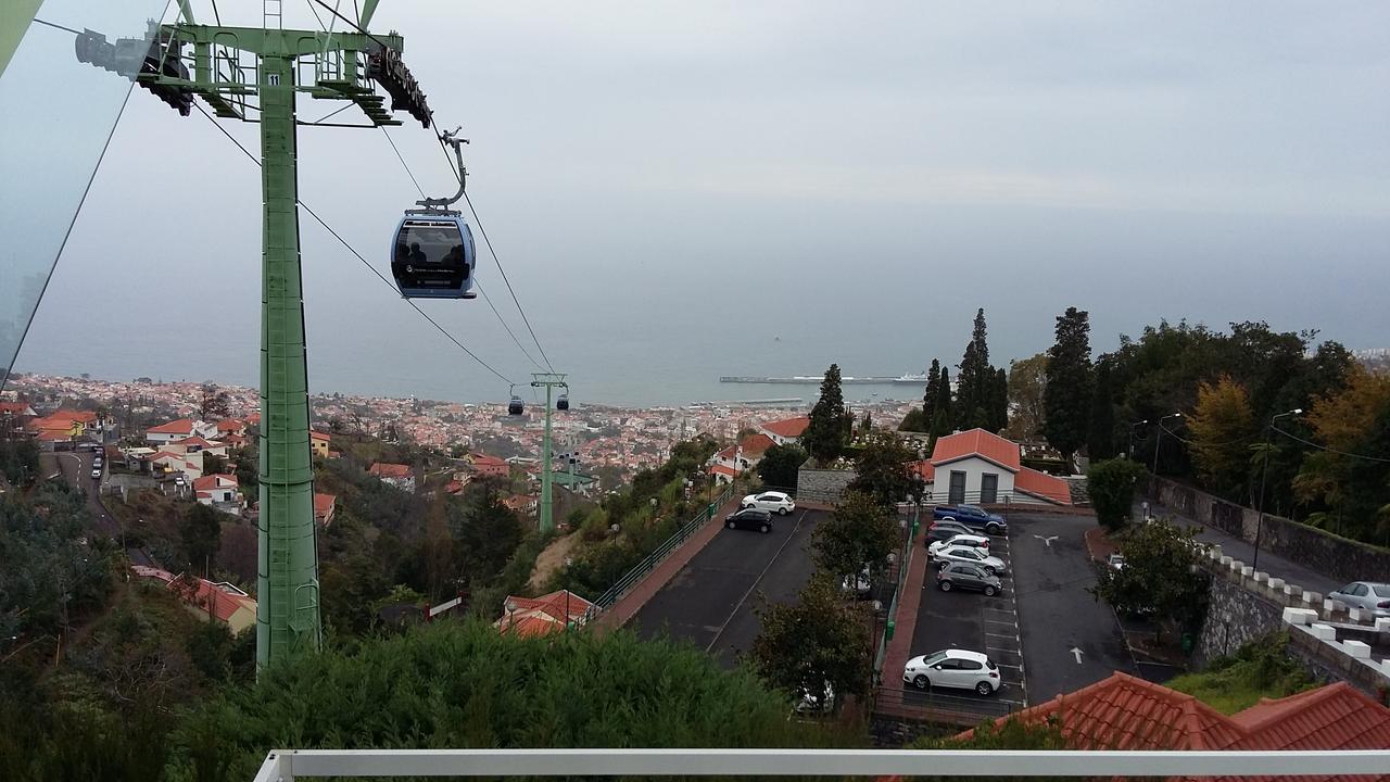Bright Studio Apartment Funchal (Madeira)