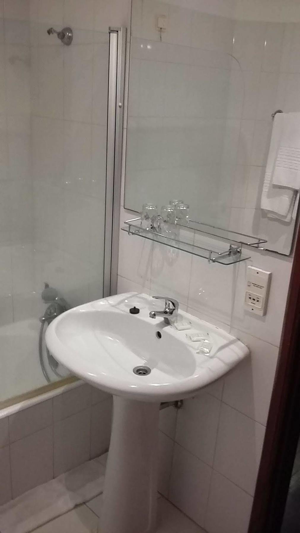 Residencial Chafariz Guest house 2*